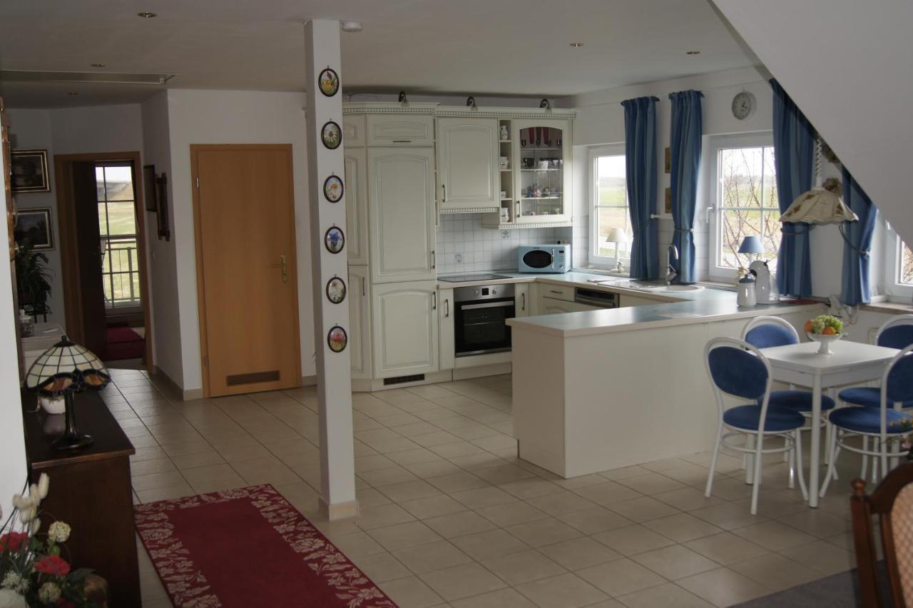 Grosse Ferienwohnung Heiligenstedten المظهر الخارجي الصورة