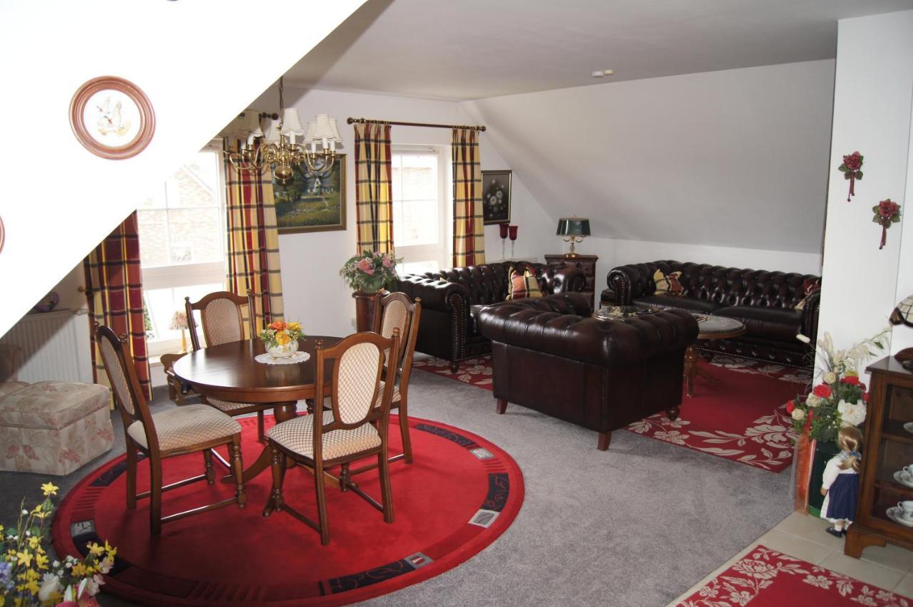 Grosse Ferienwohnung Heiligenstedten المظهر الخارجي الصورة